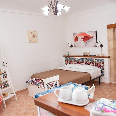 Xenia - Il Vicoletto Delle Dee Vila Syracuse Exterior foto